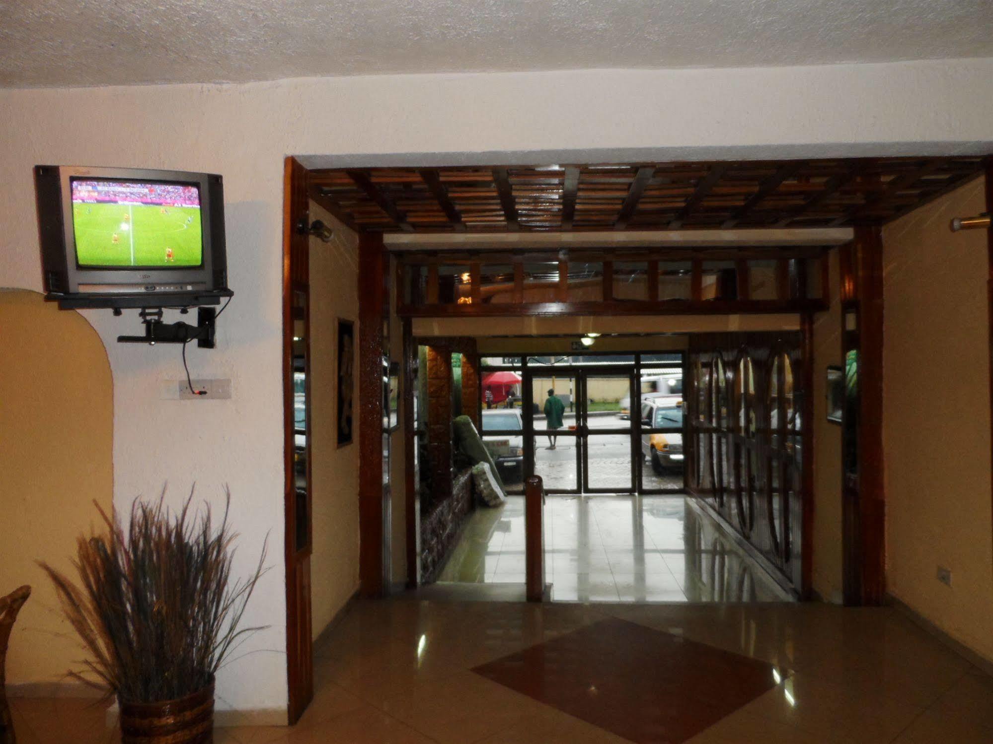 Hotel De Texas Kumasi Bagian luar foto